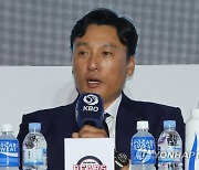 출사표 던지는 이승엽 두산 감독