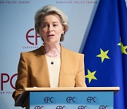 방중 앞둔 EU 집행위원장 "우크라전, EU-중국 관계 결정적 요소"