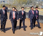 김기현, 울산·부산 텃밭 훑기…각종 논란 딛고 지지층 결집 시도