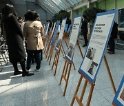 北 인권보고서 공개한 정부…'강대강' 우려도