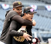 김하성, MLB 개막전 2루수로 선발