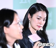 옥자연,'진지한 시사회' [사진]