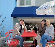 바다 '11세 연하' 남편, 알고보니 카페 사장님…김소연♥이상우도 방문