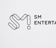 SM 새 경영진 출범...카카오와 3.0 시대 열어