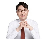 신인규 "신평의 윤 정부 비판, 이제 와서?···매우 위험한 상태 반증"