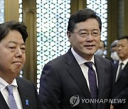 中日 외교장관 회담…동중국해·오염수·대만문제 놓고 '팽팽'