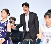 도로공사 김종민 감독 “정규시즌 도로공사 모습 나와, 인천 갈 수 있게 하겠다”