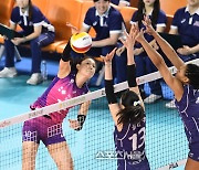 [포토]흥국생명 김연경, 크로스 공격!