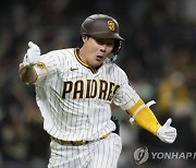 MLB 샌디에이고 김하성, 통산 첫 끝내기 홈런…시즌 1호 대포