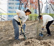 석촌호수에 나무 1034그루 심는다···환경 보호 나선 롯데물산