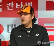 '충격 2연패' 수베로 한화 감독 "고작 2경기 했을 뿐"