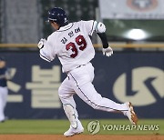 1타점 적시타로 경기 끝낸 김인태