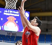 [KBL 6강 PO 리포트] 백전노장 함지훈, 그도 막지 못한 로슨의 폭발력