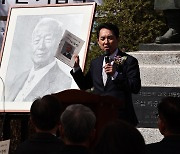 윤 정부 착각했다, 이승만은 이래저래 안된다 [김종성의 '히, 스토리']