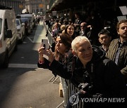 트럼프, 숙소서 출발…맨해튼법원 기소인부 절차 참석 예정