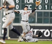 Tigers Astros Baseball