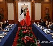 CHINA FRANCE DIPLOMACY