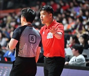 [KBL 6강 PO 경기 후] 조동현 현대모비스 감독, “열심히 뛰어서 이긴 것 같다” … 김승기 캐롯 감독, “팬들이 계시니 끝까지 할 것이다”