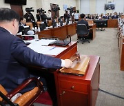 여야, 국방위원회서 '후쿠시마 오염수 방류' 두고 격돌