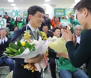 울산 새 교육감 천창수 “아이들 상처받지 않도록…노옥희처럼”