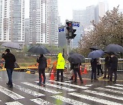 분당 정자교 · 불정교 전면 통제…수내교도 보행로 차단