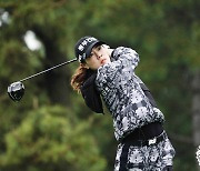 KLPGA '엄마 골퍼' 박주영 "하루빨리 대회장 탁아소 생겼으면"