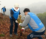 김성호 본부장, 제78회 식목일 맞이 나무 심기