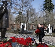 RUSSIA ZHIRINOVSKY MONUMENT