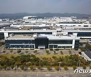 [속보] LG엔솔 1분기 잠정 영업익 6332억…전년比 144.6%↑