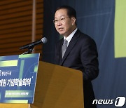 권영세 "북한인권 개선 노력, 北 망신 주려는 것 아냐"