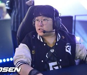 ‘딜라이트의 슈퍼 세이브’…젠지, ’패승승’ 기세 타며 2-1 역전 [LCK]