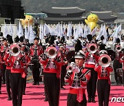 부활절 퍼레이드 '마칭밴드 공연'