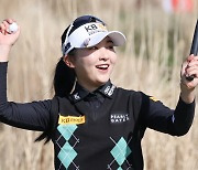 작년 KLPGA 신인왕 이예원 ‘32전33기’ 첫 승…제주 바람 넘어 무관 설움 훌훌