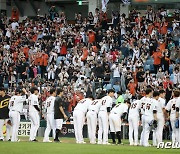 3연패→첫승→3연패…이기는 야구 선언한 한화, 여전히 제자리걸음