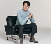 이정재 "'애콜라이트', '스타워즈' 이야기 중 가장 흥미로워"