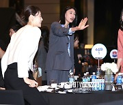 [포토S] 김연경, '(최)효서야 안녕'