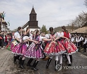 HUNGARY EASTER