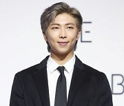 RM 추천 책 ‘죽고 싶지만 떡볶이’ 영국서 10만부 팔렸다