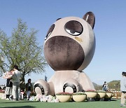 '벚꽃행복ing' 마사회, 25만명 운집 축제 성료...이어지는 이벤트는