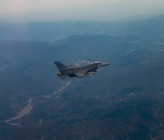 주한미군 F-16, 22년만의 성능개량…“블록70,더 멀리 보고 더 많은 표적 식별”