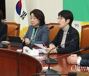 장혜영 "악의 없으면 도청 아니냐? 자존감 먹칠 그만하라"