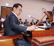 광주 군공항 이전·대구경북 신공항 특별법, 국회 법사위 통과