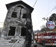 강릉 산불에 지원 나선 LG·SK…성금·구호용품·통신지원