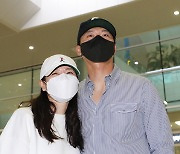 손예진♥현빈, 가짜뉴스 종결 시킨 일본 동반 출국 [공식입장]