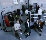 세븐틴, 'FML' 포토 공개 完..링 위에서 건강한 에너지