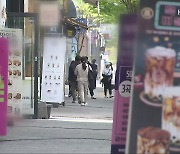 사라지지 않는 불법 입간판…단속은 ‘무기력’