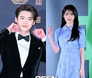 ‘사랑꾼’ 이종석, ♥︎아이유와 늘 함께..한정판 굿즈 착용 포착 [Oh!쎈 이슈]