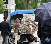 내일 전국에 돌풍·천둥·번개 비…많게는 60㎜ 내려