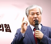 전광훈 선지자? "50년 뒤엔 예수 재림"…국민의힘, 손절 '골머리'