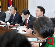 與 "인천 전세사기 주택 경매 중단 촉구…배후설 제기"